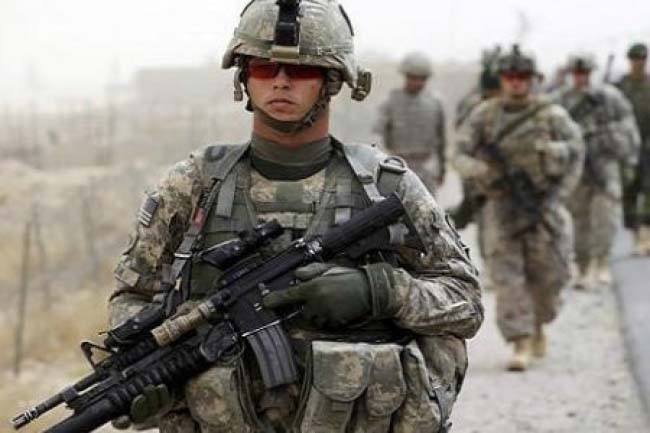 واکنش ها به ماندن نیرو های آمریکایی در افغانستان 
